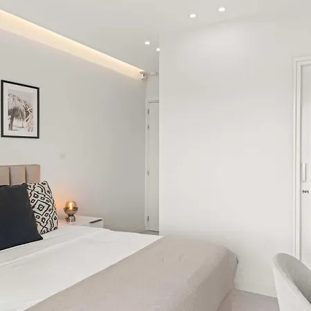 Phaedrus Living: Seaside Residences 01